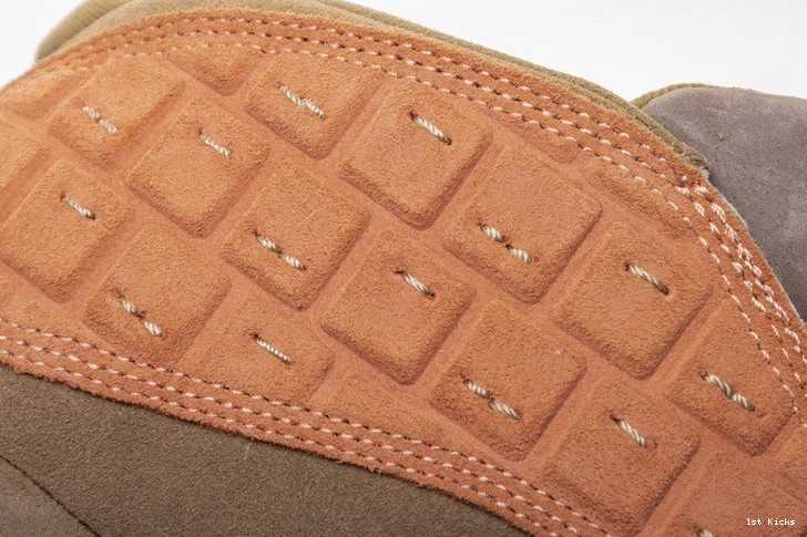 Low Retro 13 Stone Sepia  Jordan Clot AT3102-200 0101